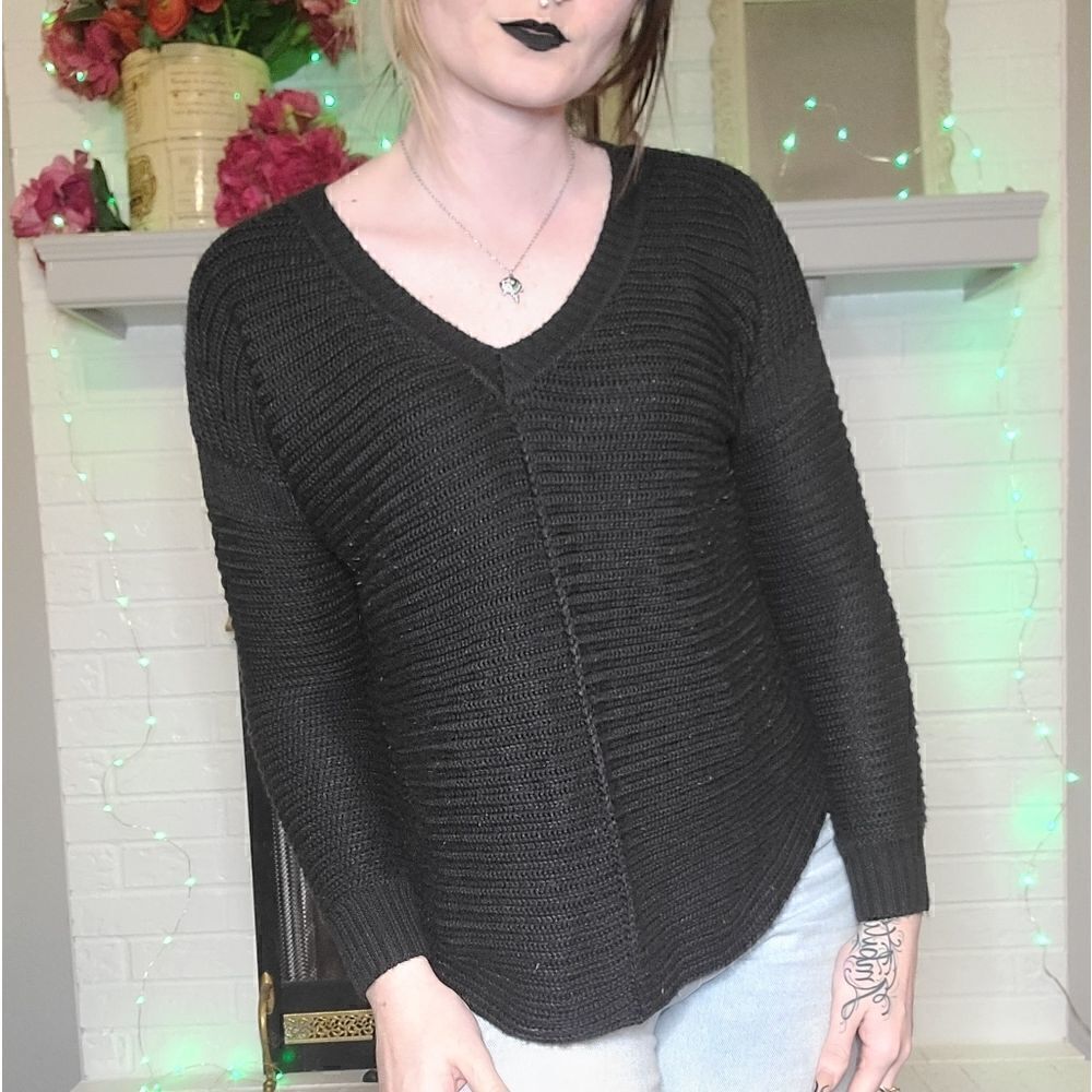 Black knitted sweater by Sam Edelman